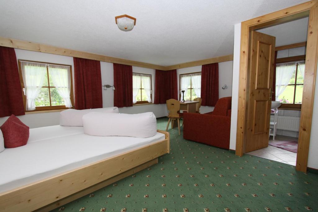 Hotel Haus Boedele Sankt Leonhard im Pitztal Pokoj fotografie